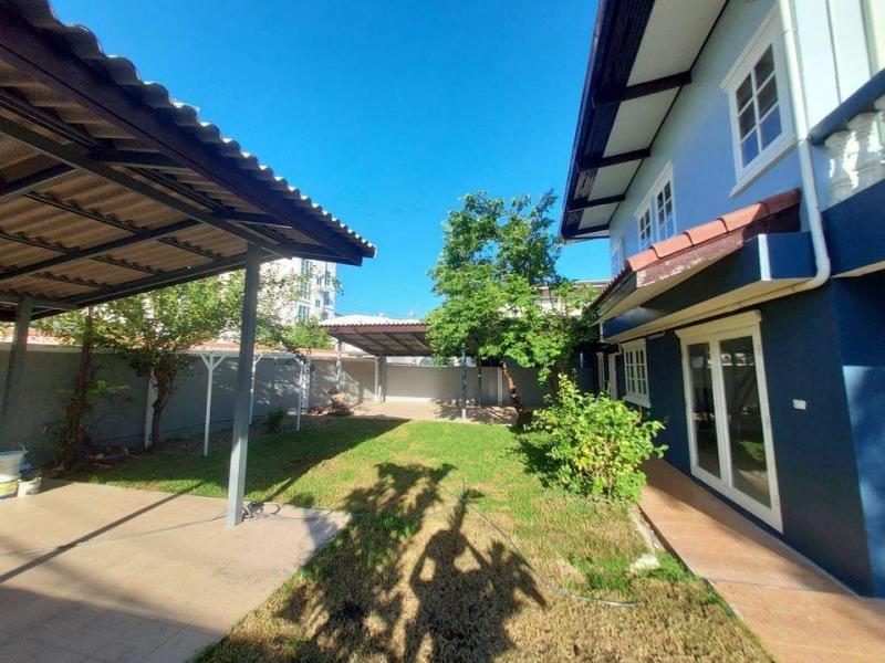 บ้านหลังมุมให้เช่าเนื้อที่ 92 ตรว. จรัญสนิทวงศ์ 75 ซอย9 บ้านสวย พร้อมอยู่ ใกล้สน.บางพลัด