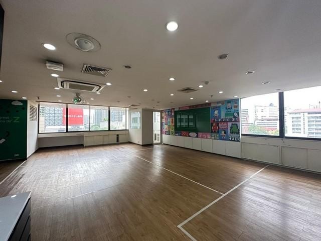 POR4515 ด่วน ให้เช่า พื้นที่สำนักงาน Asoke Tower อโศก ทาวเวอร์ ขนาด 177 ตรม. ถนน อโศกมนตรี พร้อมใช้งาน ใกล้ MRT และ BTS สุขุมวิท