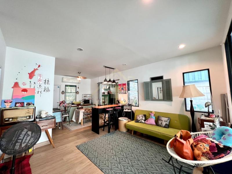 ทาวน์โฮม 2 ชั้น ม. เดอะทรัสต์ ราชพฤกษ์ รัตนาธิเบศร์ 3 (ห้องริม)