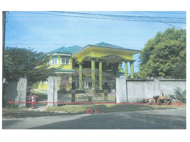   Code ID :   ราคา  7,800,000  บาท ▸ เนื้อที่ 000  พื้นที่ใช้สอย 000 ตารางเมตร  * 3 ห้องนอน 2 ห้องน้ำ   * 1 ที่จอดรถ   บ้านหันไปทางทิศตะวันตกเฉียงใต้  พิกัดทรัพย์ : https://maps.app.goo.gl/i2BTDMdBBwBRsvPv7  สถานที่ใกล้เคียง ▸ใกล้  ตลาดนัดตาบา ▸ใกล้  โรงพยาบาลตากใบ ▸ใกล้  PTT Station ปตท.ตากใบ ▸ใกล้  หาดเสด็จ  สอบถามเพิ่มเติม / นัดชม โทร. 097-419-5982(พลอย) โทร. 096-932-4624(ออมสิน) Line : @panaya (มี@ด้านหน้า)  ปรึกษาสินเชื่อฟรี One Stop Service ดูแลตั้งแต่ต้นจนจบบริษ�