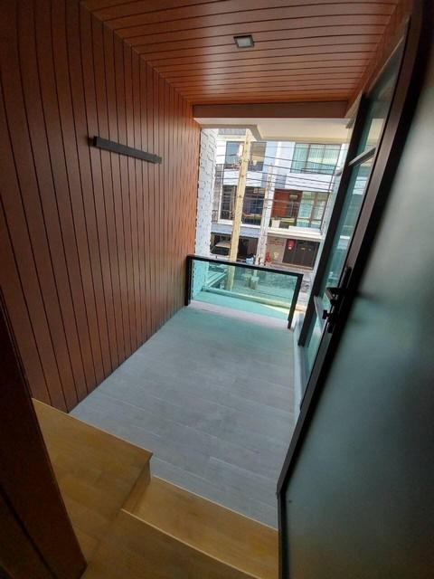 POR4516 ให้เช่า ทาวน์โฮม เพล็กซ์ บางนา PLEX  ติดริมถนน บางนา-ตราด กม.5 ใกล้เมกะบางนา Central บางนา BTS บางนา BTS อุดมสุข ไบเทค