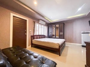 Room Available For Rent Near Chaweng Beach 1bed 1 bath with Furniture