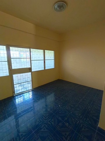 ให้เช่าทาวน์เฮ้าส์ 2 ชั้น ใกล้อัสสัมชัน ใจกลางเมืองระยอง