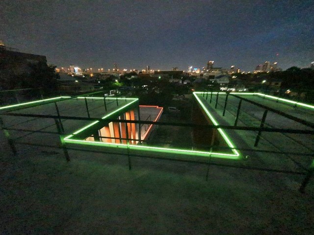 ขายบ้านเนื้อที่ 700ตร.ว. ใกล้จุดขึ้นลงทางด่วนสุขุมวิท 62 และ ทางด่วนบูรพาวิถี  ใกล้BTS สถานี บางจาก บ้าน2 หลัง พร้อมสระว่ายน้ำ สุขุมวิน 62