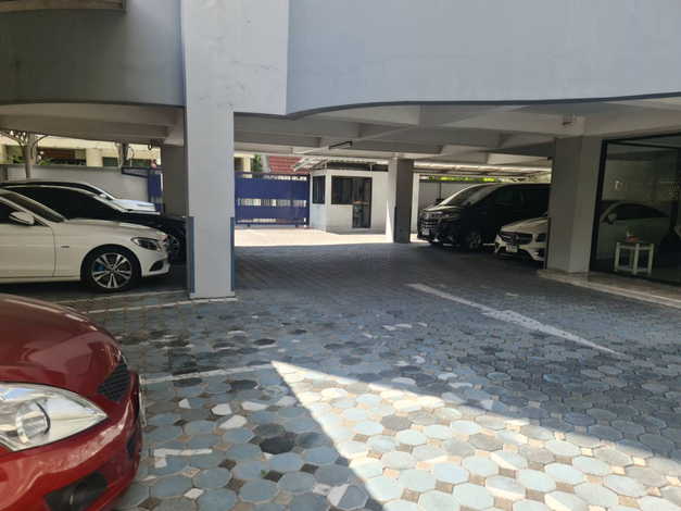 ขายคอนโด เพลินจิต เทอเรซ (Ploenchit Terrace) ใกล้ทางด่วน ติด BTS เพลินจิต  แขวงปทุมวัน จังหวัดกรุงเทพมหานคร