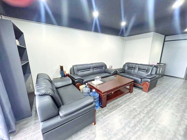 สุขุมวิท55-63 ให้เช่า Studio ใหม่ ออฟฟิศ 3ชั้น 242ตรม. ทองหล่อ เอกมัย ถูกที่สุดในโลก ทำเลค้าขาย ใจกลางเมือง 21 ตรว.  ดองกิ มอลล์