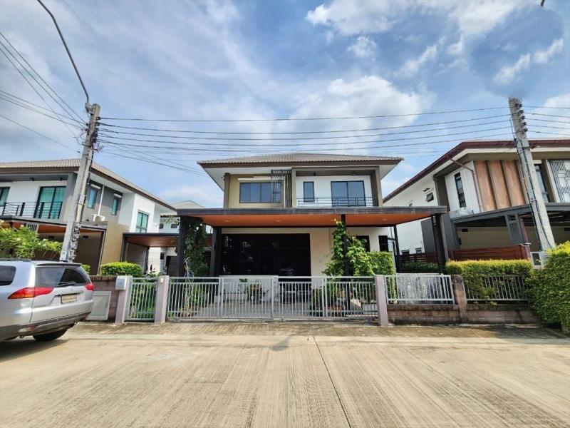 ขายบ้านเดี่ยวโครงการ H-Cape Serene สุขาภิบาล 2-บางนา เนื้อที่ : 50.6 ตารางวา พท.ใช้สอย 180 ตรม.