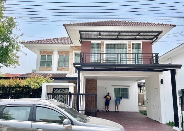 พูลวิลล่าให้เช่า 80,000/เดือน ในหมู่บ้าน เอเรสม่า บ้านแหวน หางดง เฟอร์นิเจอร์ครบ พร้อมเข้าอยู่