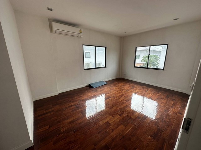 ขายบ้านเดี่ยว The Grand บางนา-วงแหวน  หน้าบ้านวิวสวนร่มรื่น อยู่ใกล้เมกาบางนา