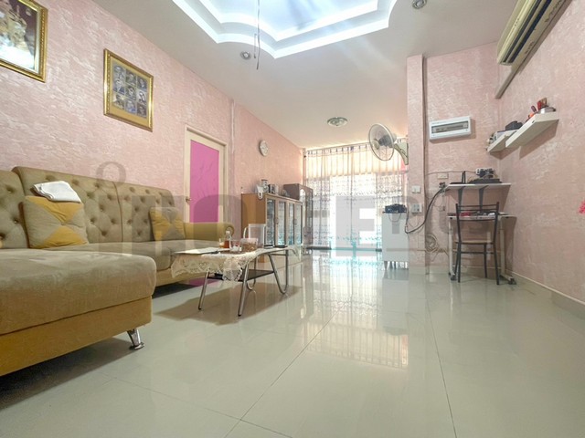 บ้านเดี่ยว 72 ตรว. หมู่บ้านเลคบุษบา เขาสามยอด อำเภอเมืองลพบุรี