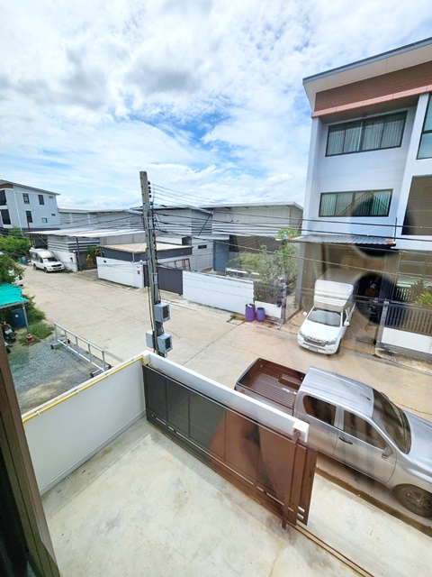 ถูกที่สุด ให้เช่าโกดังใหม่ Nordic Stand Alone MRT คลองบางไผ่ 5 กม. บิ๊กซี  วัดลาดปลาดุก 78ตรว. 265ตรม.ออฟฟิต 2ชั้น จิ้มจุ่มยักษ์บางใหญ่