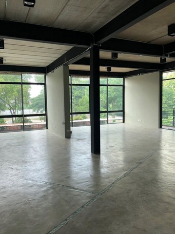 ให้เช่าสำนักงาน 3 ชั้นพื้นที่ 1,107 ตรม. จอดรถได้ 30 คัน ซอยลาซาล 41  ใกล้ไบเทคบางนา