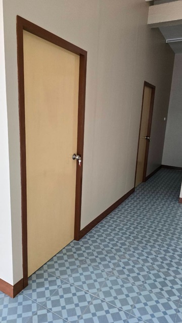 ไม่เคยอยู่ ใกล้ BTSพระโขนง สุขุมวิท46-50  480 ม.44ตรม. 2นอน  ถูกกว่าคอนโด รพ. กล้วยน้ำไท ค้าขายได้