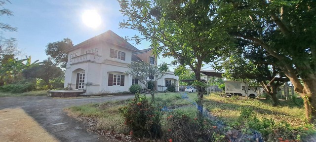 บ้านหลังใหญ่ ใน ม.กฤษดานคร25 ใกล้ สนามธานนท์ กอล์ฟวิว แอนด์ สปอร์ตคลับ