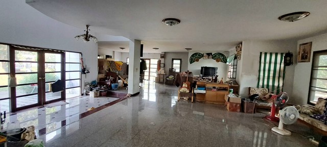 บ้านหลังใหญ่ ใน ม.กฤษดานคร25 ใกล้ สนามธานนท์ กอล์ฟวิว แอนด์ สปอร์ตคลับ