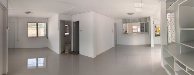 บ้านสวยพร้อมอยู่ในหมู่บ้านสัมมากร 1  ใกล้ MRT สายสีส้ม