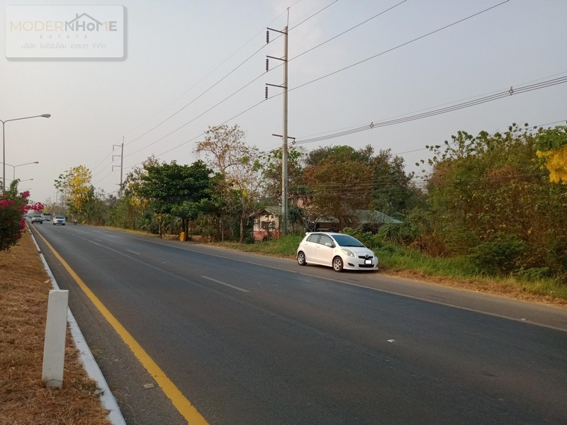 MH66038 ที่ดิน 10 ไร่ 3 งาน 46 ตารางวา ถนนสระบุรี-หล่มสัก ตำบล บ้านโภชน์ อำเภอหนองไผ่ เพชรบูรณ์