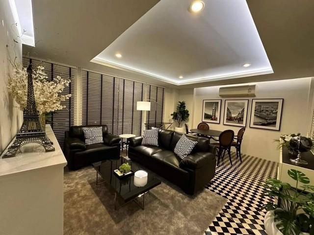 EPL-HR3619 ให้เช่า บ้านเดี่ยว  ใกล้โรบินสัน ลาดกระบัง Perfect Master Piece เฟส 1 สุขุมวิท77 เนื้อที่ 130 ตารางวา พื้นที่ใช้สอย 525 ตารางเมตร