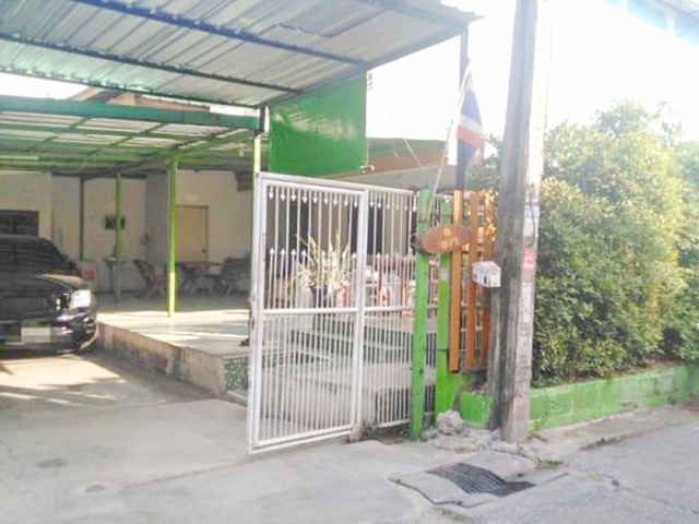 ใหญ่มาก โกดัง 95 ตรว.ลาดพร้าว71 ตลาดหัวมุม ขาย-เช่า ปตท.  650 ตรม. บ้าน 2 ชั้น เลียบด่วนเอกมัย รร. สตรี​วิทยา​2​  ต่อรองได้  สุคนธ์สวัสดิ์