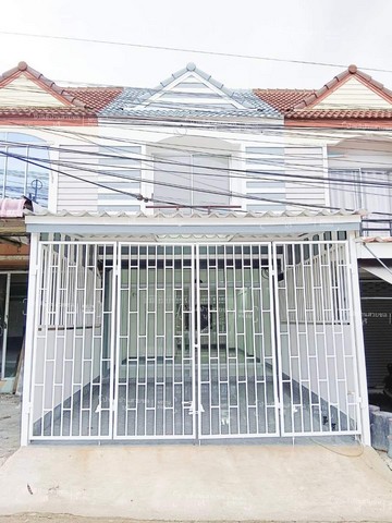 #ขายบ้านหนองรีกรีนแลนด์#ขายบ้านดีบ้านสวยชลบุรี???? หนองรีกรีนแลนด์???? ทำเลค้าขาย​ ????2ห้องนอน2ห้องน้ำ1ห้องครัว1ห้องโถง1จอดรถ เนื้อที่14.7ตารางวา????สภาพพร้อมย้ายเข้าอยู่???? ราคา1.xxx​ ลบฟรี โอนฟรีจำนองฟรีประเมินฟรีแอร์ใหม่2ตัวสนใจติดต่อ/นัดชม☎️081-4590982​ ลฎา☎️098-9955449☎️098-9955996AddLine​: lada2445ดูทรัพย์​เพิ่มกด????https://www.facebook.com/profile.php?id=100063539531124#บ้านเดียว #บ้านเงินเหลือ #บ้านเดี่ยวชลบุรี #บ้านเดี่ยวพานท