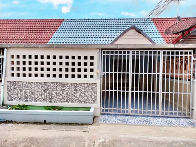 #บ้านสวยราคาถูก????หมู่บ้านเพชรวิลล่า????บ้านสวน​ ซอย12#รีโนเวทใหม่ทั้งหลัง???? 24​   ตรว   2​ นอน​ 1​ น้ำ????เพียง​  1.xxx​  ลบ.????จัดแถม​ แถม????✴️ฟรีแอร์ ✴️ฟรี​ผ้าม่าน เหล็กดัด มุ้งลวด ✴️ฟรีค่าโอน,✴️ฟรีค่าประเมิน,✴️ฟรัจดจอง✴️ฟรีเช็คเครดิต+ทำเรื่องยื่นกู้#ติดปัญหาภาระเกินเครดิตดีโทรมาปรึกษาเราก่อนได้สนใจติดต่อ/นัดชม????081-4590982​ ลฎา☎️098- 9955449Line​ ID​ : ladapa23ดูทรัพย์​เพิ่มกด????https://www.facebook.com/profile.php?id=1000