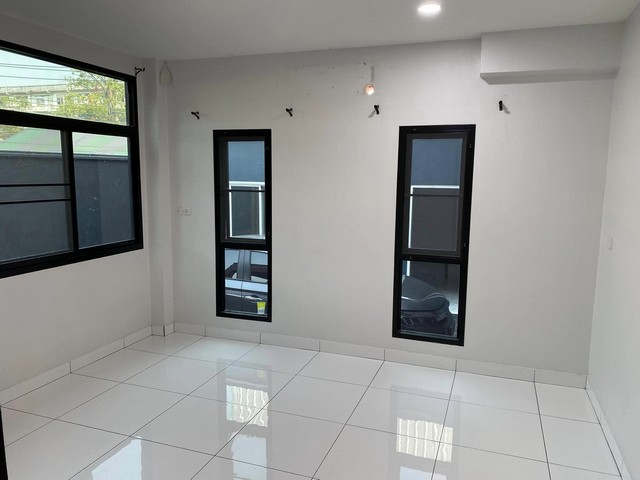 รหัสทรัพย์ R3140 ให้เช่า โฮมออฟฟิศ 3ชั้น ย่านบางบอน ใกล้เซ็นทรัล พระราม 2