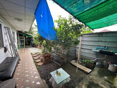 ขายถูกมาก ทาวน์เฮาส์ ม.พฤกษา รังสิต-บางพูน 60/1 เนื้อที่ 30.9 ตร.วา พื้นที่ใช้สอย 105 ตรม. เหมาะแก่การพักอาศัยและรีโนเวททำกำไร