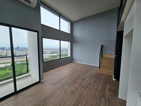 ขายดาวน์ Siamese RAMA 9 (Landmark @MRTA Station) ไซมิส พระราม 9 (แลนด์มาร์ค @MRTA Station) ใกล้รถไฟฟ้าสายสีส้ม