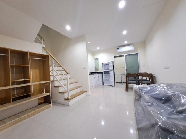 ขายพร้อมผู้เช่าทาวน์โฮม 2 ชั้น ม.วิลเลตไลท์ พัฒนาการ 38 พร้อมเฟอร์นิเจอร์