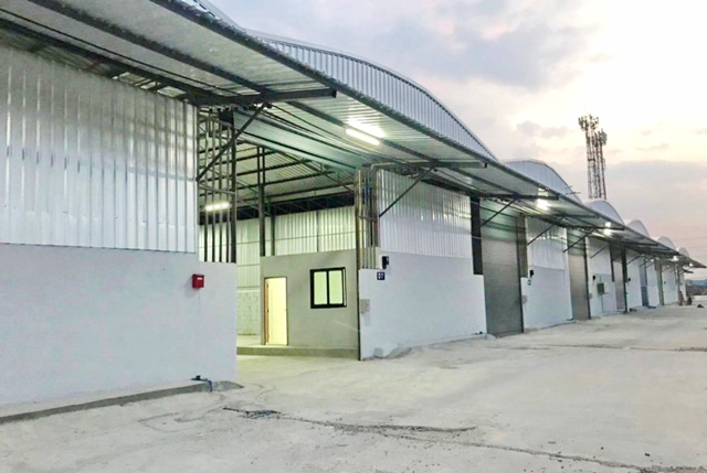 ทำเลดี บางน้ำจืด แคราย จ.สมุทรสาคร บางบอน5 ให้เช่า โรงงาน โกดัง  ขนาด276-804 ตร.ม. สนามกอล์ฟเอกชัย 2.29 กม. โพธิ์แจ้ เอกชัย พระราม2 24,999 B-MEkachai Golf Course 2.29 km. BangNamChuet Krarai SamutSakhon PhoChae  9,999 B-M BangBon 5 for rent factory warehouse size 276-804 sqm. 24,999 B-Mเลียบคลองสี่วา เอกชัย 2.7 กม. พระราม2  4กม. ตำบล แคราย  ต.บางน้ำจืด อำเภอเมืองสมุทรสาคร จ.สมุทรสาคร 74000ขนาดพื้นที่ : 102 ตร.ม.รายละเอียดให้เช่า โรงงาน โกดัง โครงการดีเจริญ ขนาด 102 – 804 ตร.ม. ทำเลดี– ไฟฟ้า3