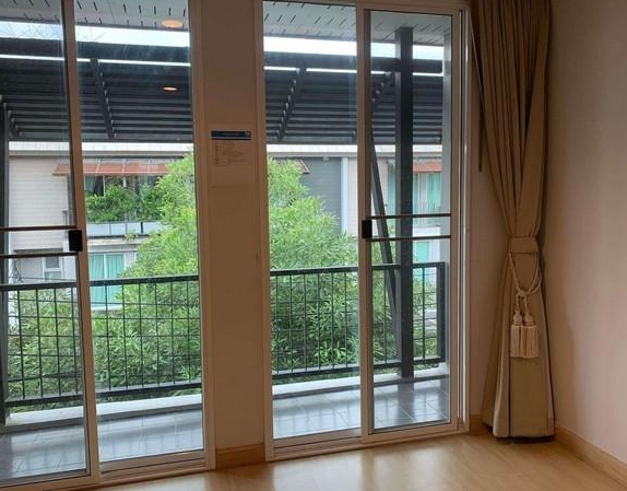 ให้เช่าทาวน์โฮม3ชั้น โครงการอารียาเดลี่เกษตร-นวมินทร์