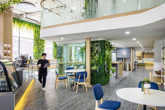 ออฟฟิศตกแต่งพร้อมใช้ สุขุมวิท พระโขนง  อาคารซัมเมอร์พอยส์  พนักงาน 1 ท่านขึ้นไป  BTS พระโขนง