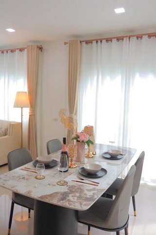 PO1006 ให้เช่า บ้านเดี่ยว 2 ชั้น แกรนดิโอ Grandio บางนา กม.5 ถนนบัวนครินทร์บางแก้ว ตำบล บางแก้ว อำเภอบางพลี บ้านเดี่ยวสุดหรู สไตล์ยุโรป