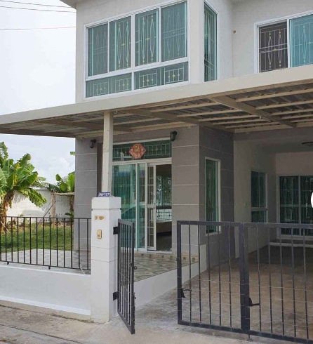 ให้เช่าทาวน์โฮม หมู่บ้าน เด่นชัยคลองกันยา บางพลี สมุทรปราการ