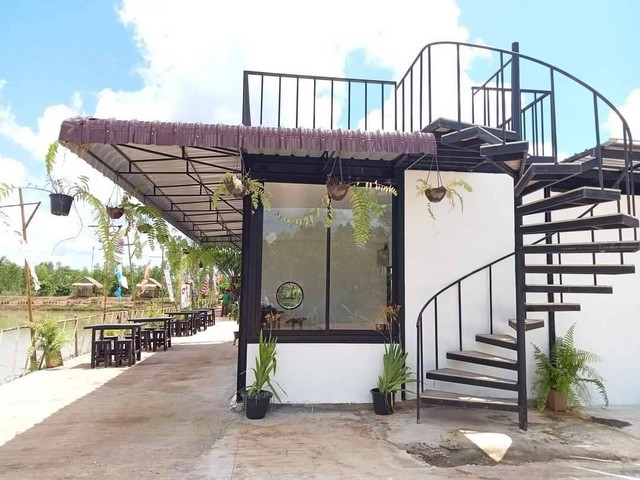 ขายที่ดินพร้อมกิจการบ่อตกปลาและร้านอาหารคาเฟ่ อำเภอบ้านดุง จังหวัดอุดรธานี เนื้อที่ 11 ไร่ 3 งาน 67 ตารางวา