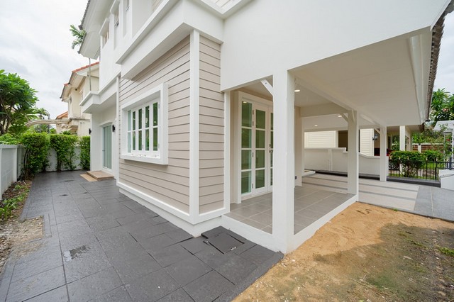 ขายบ้านมือสองตกแต่งใหม่ โครงการ วรารมย์ เพชรเกษม81  แบรนด์ Q.House