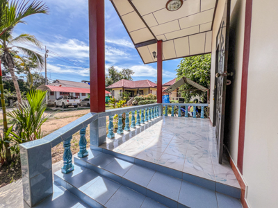 ปล่อยเช่า บ้านเดี่ยว 2 ห้องนอน 2 ห้องน้ำ จัดเต็มความฟิน ภายในตกแต่งครบครัน มีที่จอดรถสะดวกสบาย ต.แม่น้ำ ซ.2 เกาะสมุย สุราษฎร์ฯ