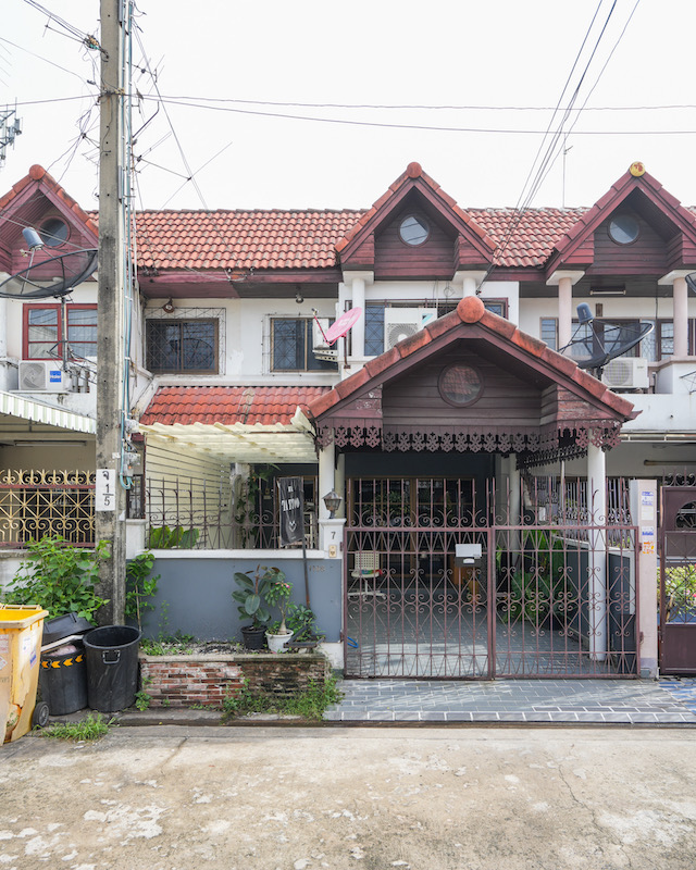 BH1445 ให้เช่า-ขายบ้านทาวน์เฮ้าส์ 2ห้องนอน 2ห้องน้ำ Loft Style ลาดพร้าว101 เขตบางกะปิ กรุงเทพฯ ใกล้รถไฟฟ้าสถานีลาดพร้าว 101