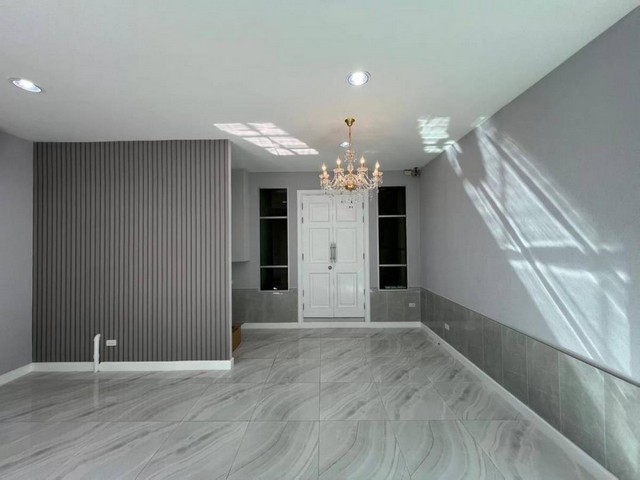 POR4588 ให้เช่า ทาวน์โอม บ้านกลางเมือง รัชวิภา มอนติ คาร์โล Baan Klang Muang Monte - Carlo  ซอย สวนชิดชม สไตล์ยุโรป แขวงลาดยาว เขตจตุจักร