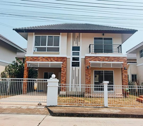 ขายบ้านเดี่ยว2ชั้น 54ตรว. 3นอน3น้ำ 2.5ลบ. ประเมินเงินเหลือ บ้านกาญจน์กนกวิลล์12 ต.สันโป่ง อ.แม่ริม เชียงใหม่ขายถูกที่สุดในโครงกาญจน์กนกวิลล์ 12 สันโป่ง !!!บ้านเดี่ยว 2 ชั้น  เนื้อที่ 54 ตร.ว.- 3 ห้องนอน - 3 ห้องน้ำ - 1 ห้องรับแขก- จอดรถได้ 2 คันส่วนกลาง : รปภ. 24 ชม. กล้องวงจรปิด สวนร่มรื่น มีสนามเด็กเล่น ระบบค่าส่วนกลาง 530 บาท/เดือนราคาพิเศษ 2.5 ล้านบาท (2,500,000 บาท) ค่าใช้จ่ายการโอน 50/50ประเมิ