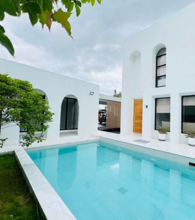 บ้านพูลวิลล่าเชียงใหม่ ในหมู่บ้านเวิลด์คลับแลนด์ หางดง บ้านพักอาศัย 3 หลัง บนที่ดิน ที่ดิน 174 ตรว.