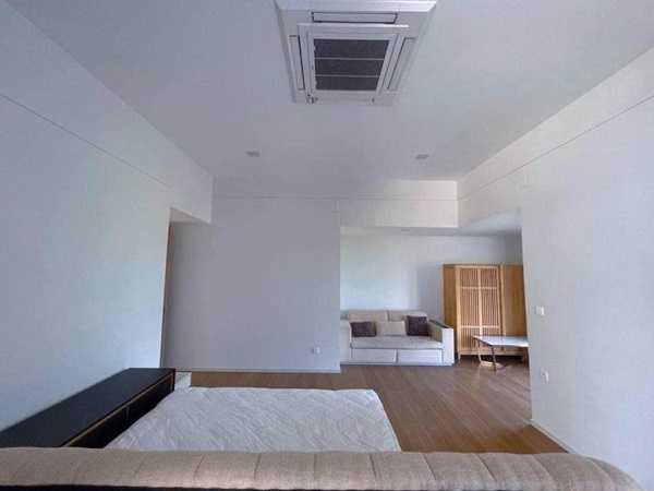 ให้เช่าบ้านเดี่ยวหรู 3ชั้นเนื้อที่ 72ตร.ว พื้นที่ใช้สอย 324ตร.ม 3ห้องนอน 4ห้องน้ำ แอร์ เฟอร์ครบ ถนนพระราม 9 ราคาเช่า 210,000 บ/ด