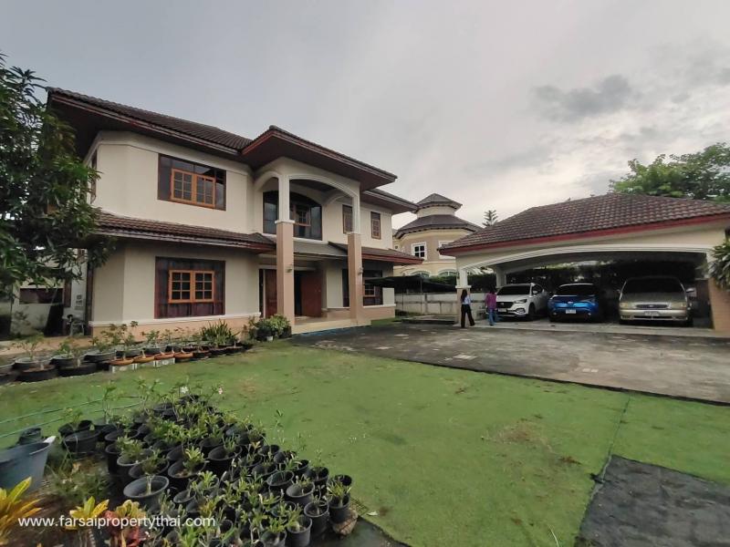 รายละเอียด  ให้เช่าบ้านเดี่ยว 2ชั้น เนื้อที่ 191 ตร.ว พื้นที่ใช้สอย 450 ตร.ม  5ห้องนอน 5ห้องน้ำ เฟอร์บางส่วน ถนนเลียบทางด่วน ลาดพร้าว ราคาเช่า 120,000บ/ด สิ่งอำนวยความสะดวก ระบบรักษาความปลอดภัยตลอด 24 ชม.สถานที่สำคัญใกล้เคียง Chic Republic CDC Central Festivel EastVille Big C Tesco Lotus  Home Pro บุญถาวร โรงเรียนเลิศหล้า โรงเรียนนานาชาติ SISB  โรงเรียนนานาชาติ KIS โรงเรียนนานาชาติ Regent รพ.เวชธานีเส้นทางคมนาคม ถนนประดิษฐ์