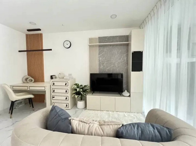 ขายคอนโด ใกล้ มช. บ้านหอคำ เชียงใหม่ ขนาด 38.34 ตรม ชั้น 3 เฟอร์ เครื่องใช้ไฟฟ้าครบ หิ้วกระเป๋าเข้าอยู่ได้เลย