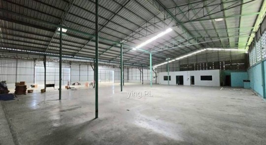 YWR1014 ให้เช่าโกดัง ทำเลไทรน้อย นนทบุรี 850 ตรม. ติดถนนใหญ่ติดต่อ : คุณหญิงโทร : 064-345-9870Line : 0643459870YWR1014 ให้เช่าโกดัง ทำเลไทรน้อย นนทบุรี 850 ตรม. ติดถนนใหญ่พื้นที่ 850 ตรม. รถยนต์ขนาดใหญ่สามารถเข้าได้ทำเลดี ติดถนนใหญ่พร้อมเข้าอยู่ราคาเช่า 80,000 บาท/เดือน สัญญาขั้นต่ำ 1 ปี***เงินล่วงหน้า 1 เดือน เงินประกัน 2 เดือนติดต่อ : คุณหญิงโทร : 064-345-9870Line : 0643459870PL. Real Estate Brokerบริการรับฝากขาย/เช่า คอนโด บ้าน ที่ดิ�