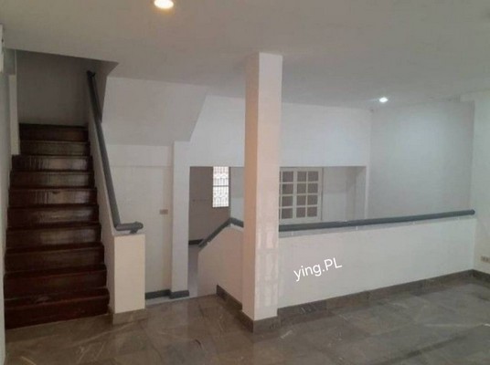 ให้เช่า ทาวน์โฮม 3 ชั้น ซอยรัตนาธิเบศร์ 17 นนทบุรี สามารถพักอาศัยและทำธุรกิจได้ รีโนเวทใหม่