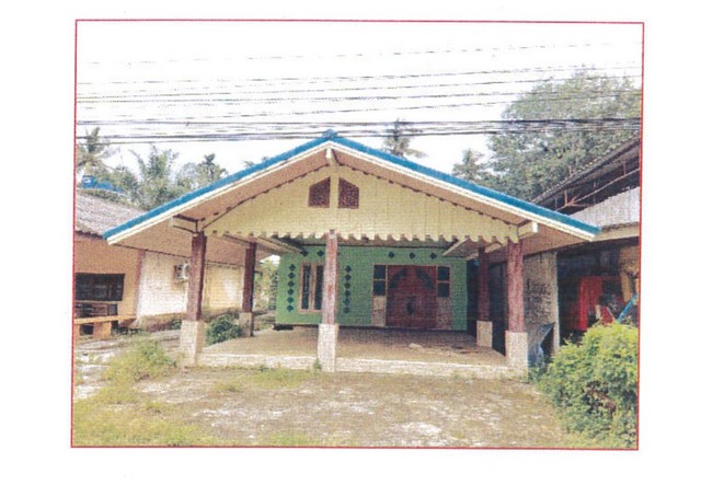   Code ID : PGRNG640003  ราคา 1,550,000  บาท ▸ เนื้อที่ 41 ตร.ว  พื้นที่ใช้สอย 170.55 ตร.ม.  * 2 ห้องนอน 1 ห้องน้ำ   * 1 ที่จอดรถ   บ้านหันไปทางทิศตะวันออกเฉียงใต้  พิกัดทรัพย์ : https://maps.app.goo.gl/QGdStYT4uRUXk92d6  สถานที่ใกล้เคียง ▸ใกล้  วัดอัมพวัน ▸ใกล้  โรงพยาบาลกะเปอร์ ▸ใกล้  โรงเรียนบ้านคลองของ ▸ใกล้  โรงเรียนอนุบาลบ้านด่าน  สอบถามเพิ่มเติม / นัดชม โทร. 097-419-5982(พลอย) โทร. 096-932-4624(ออมสิน) Line : @panaya (มี@ด้านหน้า)  ปรึกษาสินเชื่อฟรี One Stop 