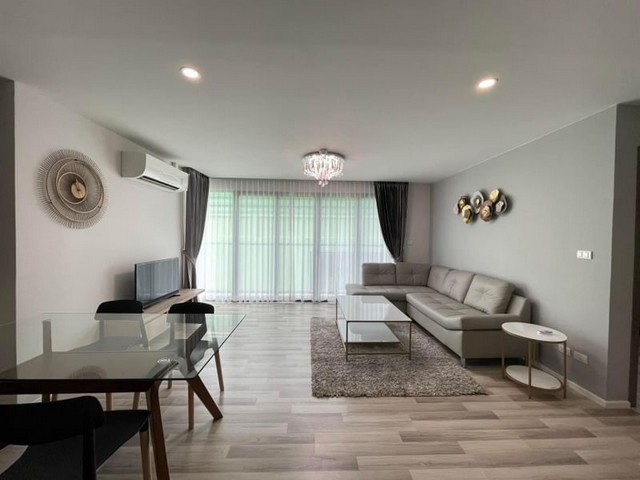 TEL :088-559 5199 คุณเอLine: https://line.me/ti/p/C0eGe0whLXขาย เดอะ วิน พัทยา - คอนโดมิเนียม(ซ. เขาตาโล 4) คอนโดห่างจากสุขุมวิท เพียง 100 เมตร ตกแต่งหรูหรา คลาสสิก โมเดิร์นราคา 6 ล้านบาท (โอน 50:50)มีโควต้าต่างชาติห้องขนาด 90 ตารางเมตร2 ห้องนอน 2 ห้องน้ำ1 ห้องนั่งเล่น1 ห้องครัวยุโรปพร้อมเครื่องใช้ไฟฟ้าอย่างครบครัน- เตียงนอน ขนาด 6’ ฟุต- เตียงนอน ขนาด 5’ ฟุต- Smart TV ทีวี 65” นิ้ว 2 เครื่อง- ทีวี 50” นิ้ว 1 เครื่อง- เครื่อง