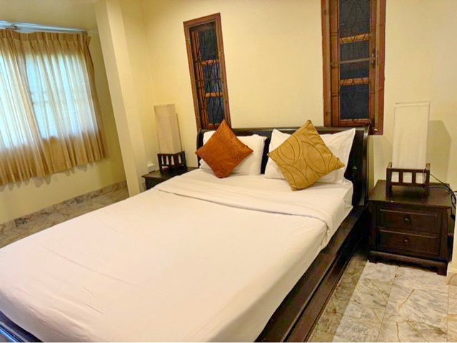 จังซีลอน bangla walking street Airbnb หาดป่าตอง 4 นาที ภูเก็ต บ้านทรงไทย  ใหม่ เลี้ยงสัตว์  32ตรว. ​182ตรม. เครื่องซักเครื่องอบ เงียบสงบ