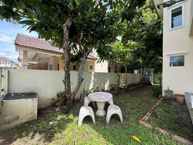 ลภาวัน 19  บ้านแฝด 2 ชั้น พื้นที่ 40.5 ตรว.4 ห้องนอน 2